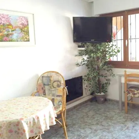 House With 2 Bedrooms In With Wonderful Lake View And Terrace Holiday home *